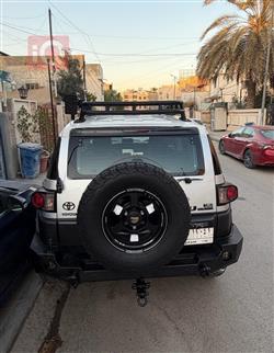 تويوتا إف جي كروزر